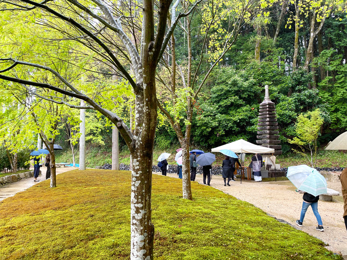 2022年 春の合同供養祭 – 滋賀県にある樹木葬墓苑 櫟苑(らくえん) 櫟野寺